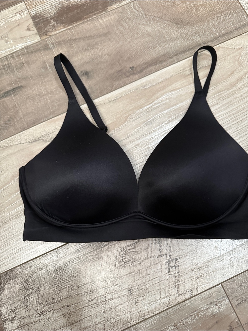 Soma Smooth T-Shirt Bra in Black